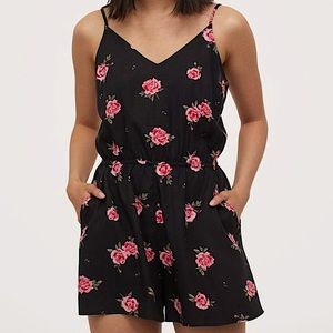 Floral Romper ✨ -H&M